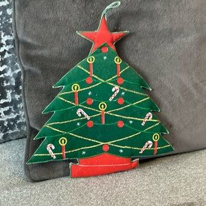 100 percent cotton 10 inches by 8.5 inch potholder Christmas tree